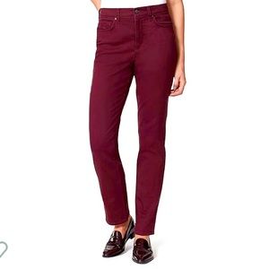 Cherry Bomb GV Amanda Classic Tapered Jeans—SIZE 4 SHORT